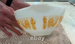 Orange Butterprint Pyrex Bowls-Hard to find