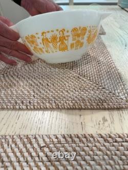 Orange Butterprint Pyrex Bowls-Hard to find