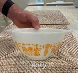 Orange Butterprint Pyrex Bowls-Hard to find