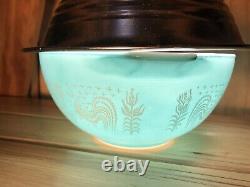 PYREX Butterprint Bowl Number 442 Amish # 1 Nice! Vintage Turquoise