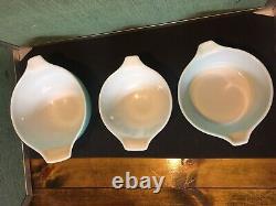 PYREX Butterprint Cinderella Nesting Mixing Bowls Amish 8 Piece