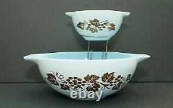 PYREX Vintage GOLDEN GRAPES Chip Dip Set Including Bracket EXCELLENT CONDITION