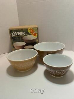 Pyrex 3-Piece Woodland Pattern Nesting Bowls with Original Box