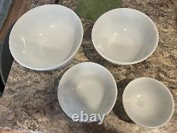 Pyrex Amish Butterprint White with Aqua Turquoise Set of 4 Graduated Mixing Bowls