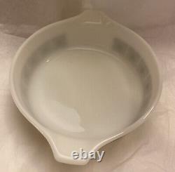 Pyrex Bowl White One Pint 471 Ovenware Retired