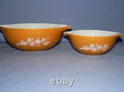 Pyrex Butterfly Gold 4 Cinderella Nesting Mixing Bowls 444/443/442/441