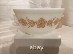 Pyrex Butterfly Gold White Nesting Mixing Bowls 401 402 403 404 Round withBonus