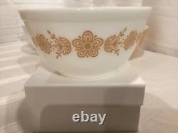 Pyrex Butterfly Gold White Nesting Mixing Bowls 401 402 403 404 Round withBonus