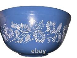 Pyrex Colonial Mist Mixing Bowls White Bowls 404, 402 Blue Bowls 401, 403 NEW