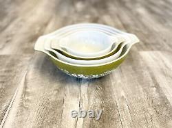 Pyrex Crazy Daisy Spring Blossom Cinderella Nesting Bowls Green White Set of 4