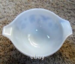 Pyrex Early American Brown White & Gold Set of 4 Graduated Cinderella Bowls MCM