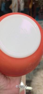 Pyrex FRIENDSHIP Nesting Mixing Bowls Set of 3