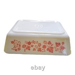 Pyrex Gooseberry Refrigerator Dish No. 503, 1.5 Quart White Pink vintage