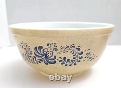 Pyrex Homestead Mixing Bowl Complete Set of 4 Tan & Blue Nesting 401 402 403 404