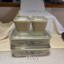 Pyrex Homestead Refrigerator Dish Complete set of 4 with Lids