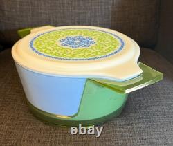 Pyrex Ocean Filigree Espanola 475-B 2.5 Qt Casserole w Lid + Cradle 1973 Promo
