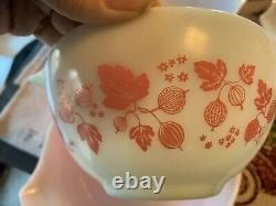 Pyrex Pink White Gooseberry Cinderella Nesting Mixing Bowls Set 441 442 443 444