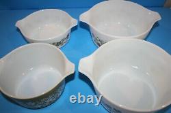 Pyrex SPRING BLOSSOM GREEN CRAZY DAISY Round Casseroles Set of 4 No Lids