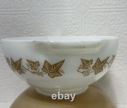 Pyrex Sandalwood Cinderella Mixing Bowls 444 and 443 Nesting Bowls Vintage