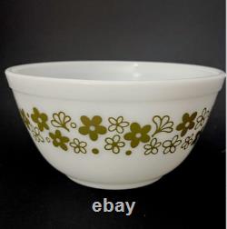 Pyrex Spring Blossom CRAZY DAISY Green 3-Piece Mixing Bowls