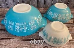 Pyrex Turquoise Amish Butterprint Cinderella Nesting Mixing Lot of 3 Set Bowls