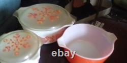 Pyrex Vintage Friendship Red Birds set of 3 bowels with lids