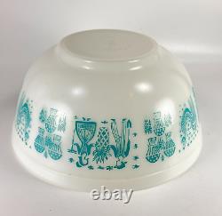 Pyrex White On Turquoise Amish Butterprint Mixing Bowl VTG 403 2 1/2 QT