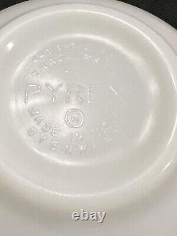 Pyrex White Pink Gooseberry Cinderella Nesting Mixing Bowls Complete Set of 4