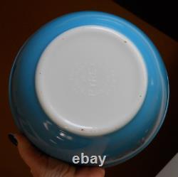 RARE 1969 Pyrex #402 1.5 QUART SOLID Blue Horizon Cinderella Nesting Mix Bowl