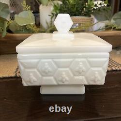 RARE FENTON Vintage Milkglass Honeycomb & Bees Covered Candy Dish