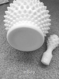 RARE Fenton hobnail milk glass Handled wine decanter with stopper pitcher 1.3 qt
