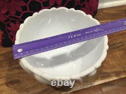 RARE HEAVY Indiana Glass 1009 Centerpiece Bowl Ribbed Milk Glass Leaves 8.5''X6