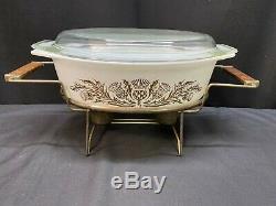 RARE / HTF Pyrex GOLDEN THISTLE #045 with Lid and Warming Rack