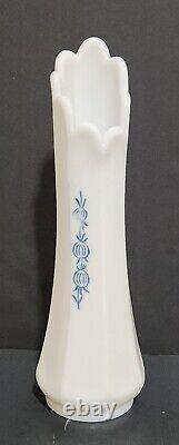 RARE L E Smith Blue Onion Swung White 8 Panel Milk Glass Vase 11 1/2