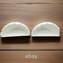 RARE Set Of 2 Westmoreland Milk Glass Wall Pockets 8 x 5