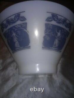 RARE VINTAGE HAZEL ATLAS MILK GLASS BOWL WHITE withWEDGEWOOD BLUE GREEK GODDESS