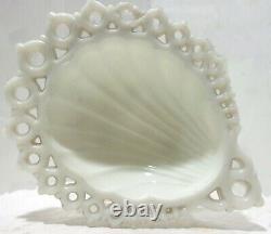 RARE VTG 1870s Deep Clam Shell Milk-Glass Footed Trinket Pin Bowl Lace Fretwork