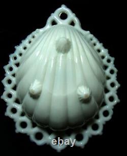 RARE VTG 1870s Deep Clam Shell Milk-Glass Footed Trinket Pin Bowl Lace Fretwork