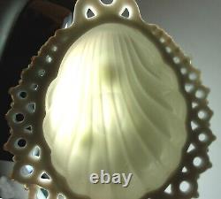 RARE VTG 1870s Deep Clam Shell Milk-Glass Footed Trinket Pin Bowl Lace Fretwork