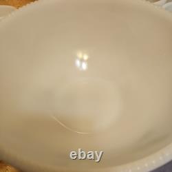 RARE Vintage Mckee Tom & Jerry Holly White Milk Glass Punch Bowl & 10 Mugs