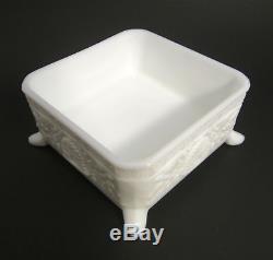 RARE Vtg TIARA INDIANA White Milk Glass SPLAYED FEET Covered HONEY BEE Dish Box