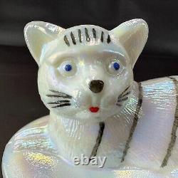 RARE Westmoreland III Rosso Iridescent Milk Glass Cat on Nest White Painted VTG