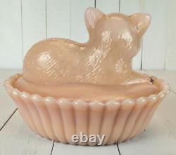 RARE Westmoreland III Rosso Milk Glass Cat on Nest PINK Opalescent Painted VTG