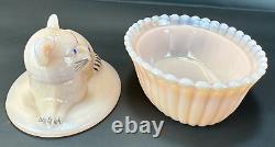 RARE Westmoreland III Rosso Milk Glass Cat on Nest PINK Opalescent Painted VTG