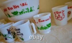 Rare Vintage 1950's Milk Glass Tom &jerry Festive Holiday Collection Bowl 8 Mugs