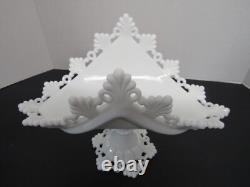 Rare Vintage Westmoreland White Milk Glass Ring and Petal Banana Boat 14 NICE