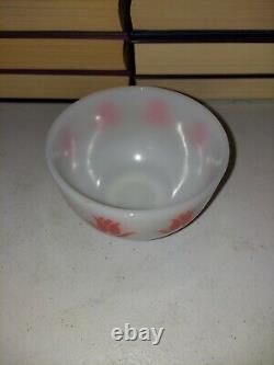 SALMON COLOR TULIP Anchor Hocking Fire King Vintage Cottage Cheese Promo Bowl