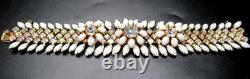 SCHREINER Signed White Milk Glass Rhinestone Flower Vintage Bracelet