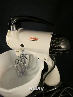 SUNBEAM Mixmaster 10 Speed Mixer 2 White Milk Glass Mixing Bowls MCM 1950s EXC