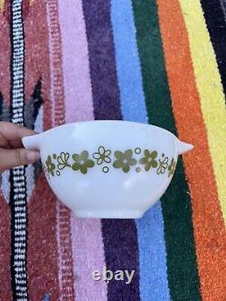 Set 4 Vintage Pyrex Bowls Nesting Cinderella Spring Blossom Green Crazy Daisy